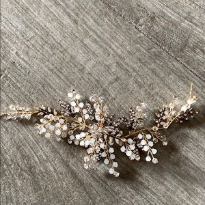 Lottie da bridal hair vine in gold